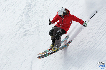 Is skiing more dangerous than scuba diving