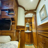 Cabin thumbnail 4