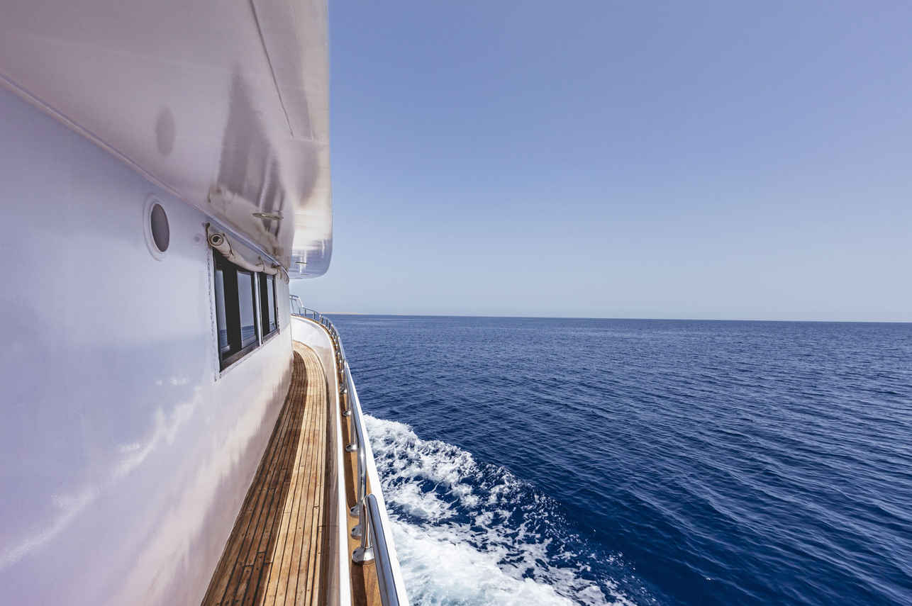 Amelie Liveaboard