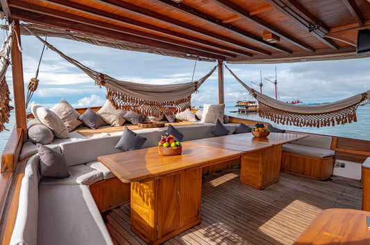 Anne Bonny Liveaboard