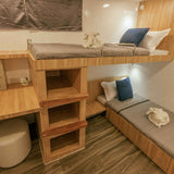 Cabin thumbnail 3