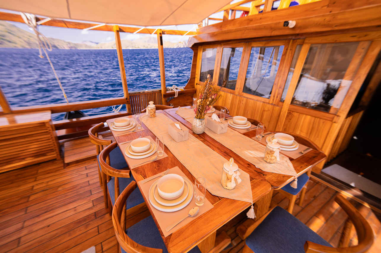 Blue Lotus Liveaboard