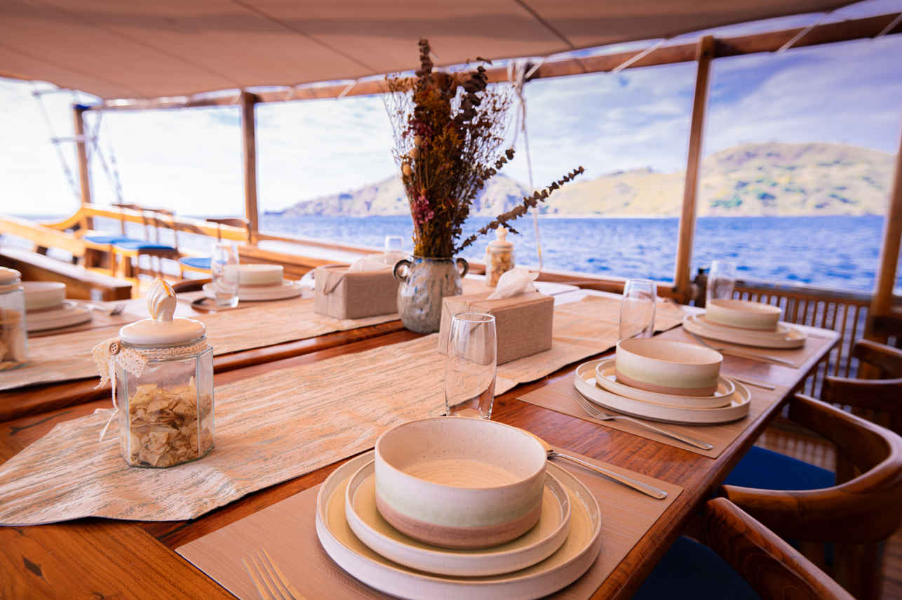 Blue Lotus Liveaboard