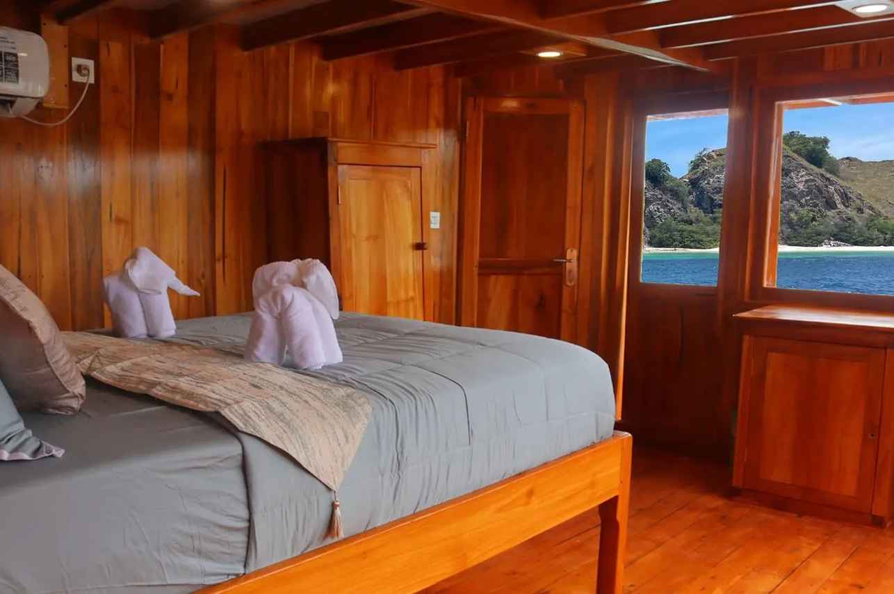 Blue Lotus Liveaboard