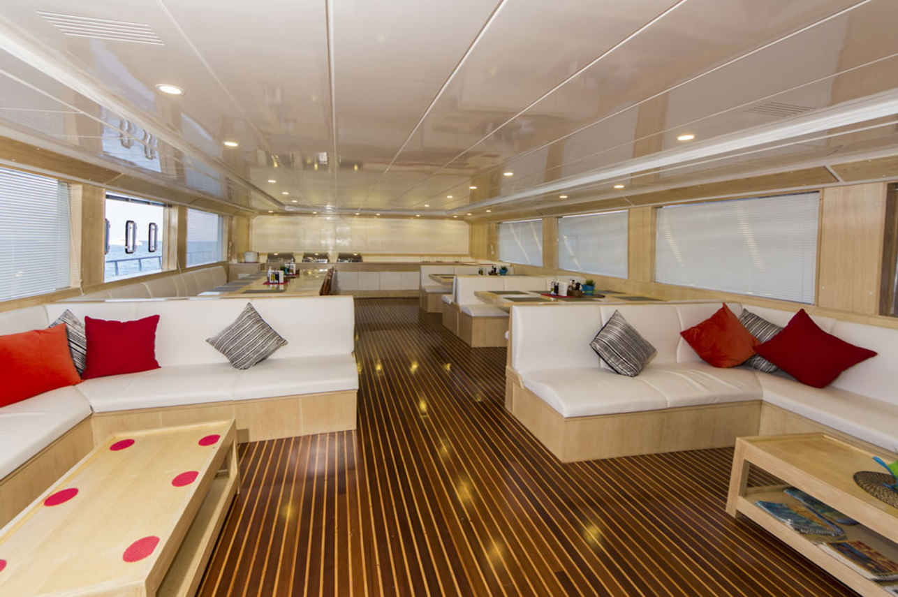 Blue Seas Liveaboard
