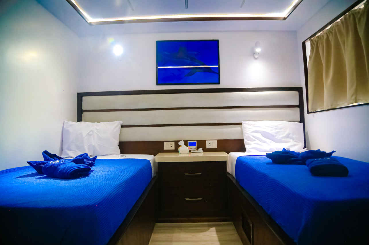 Diamante Liveaboard