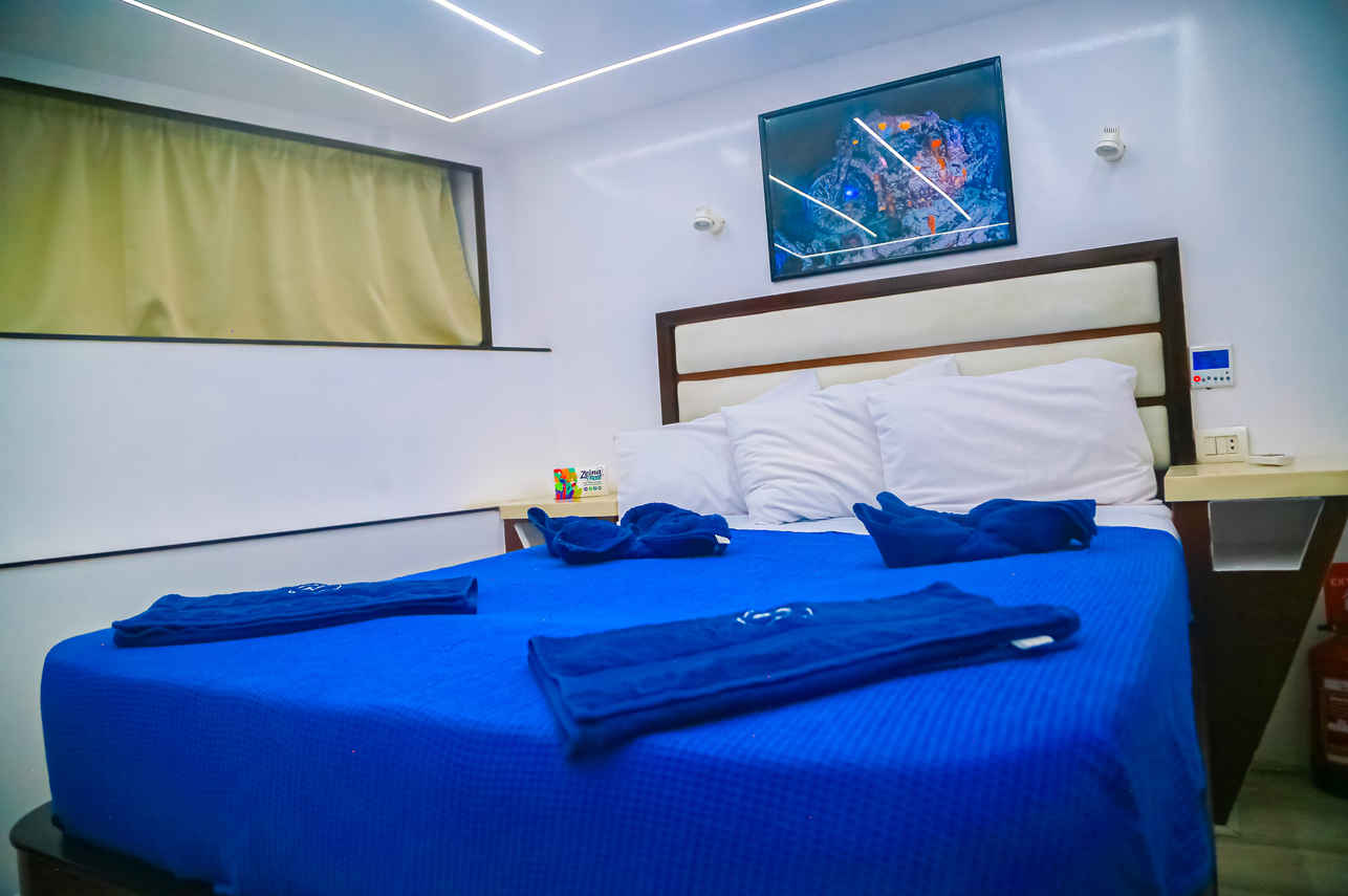 Diamante Liveaboard