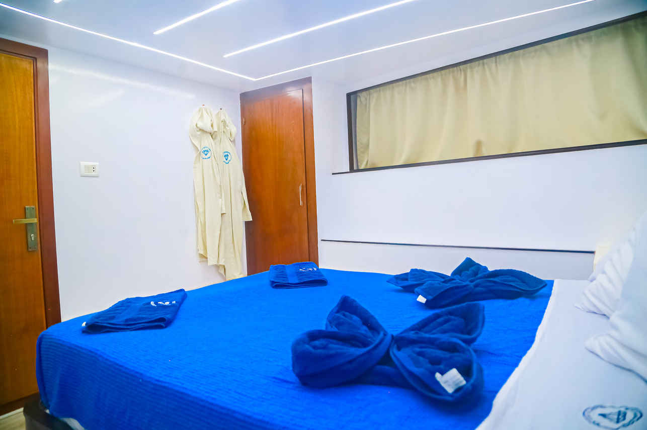 Diamante Liveaboard