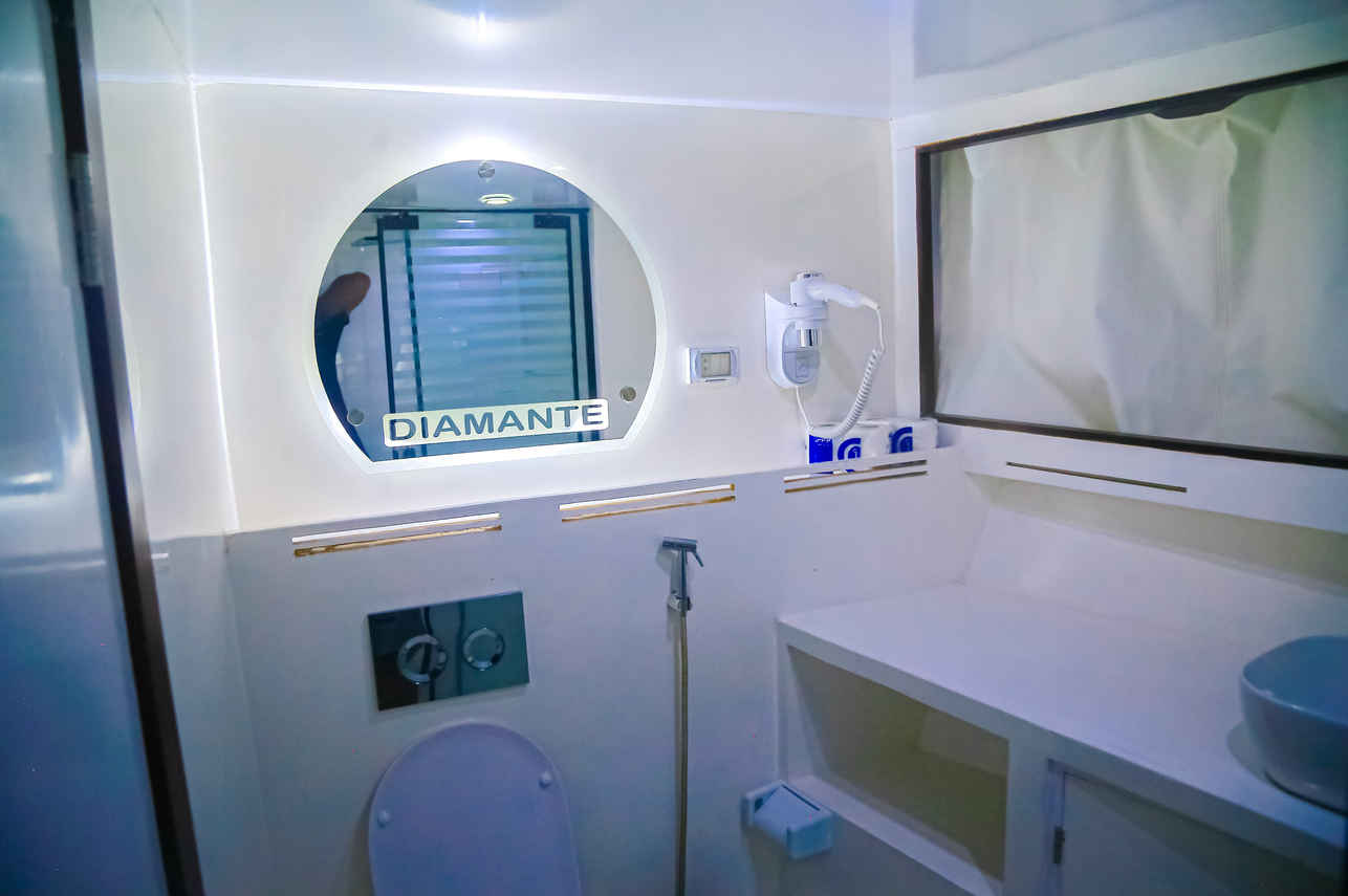 Diamante Liveaboard