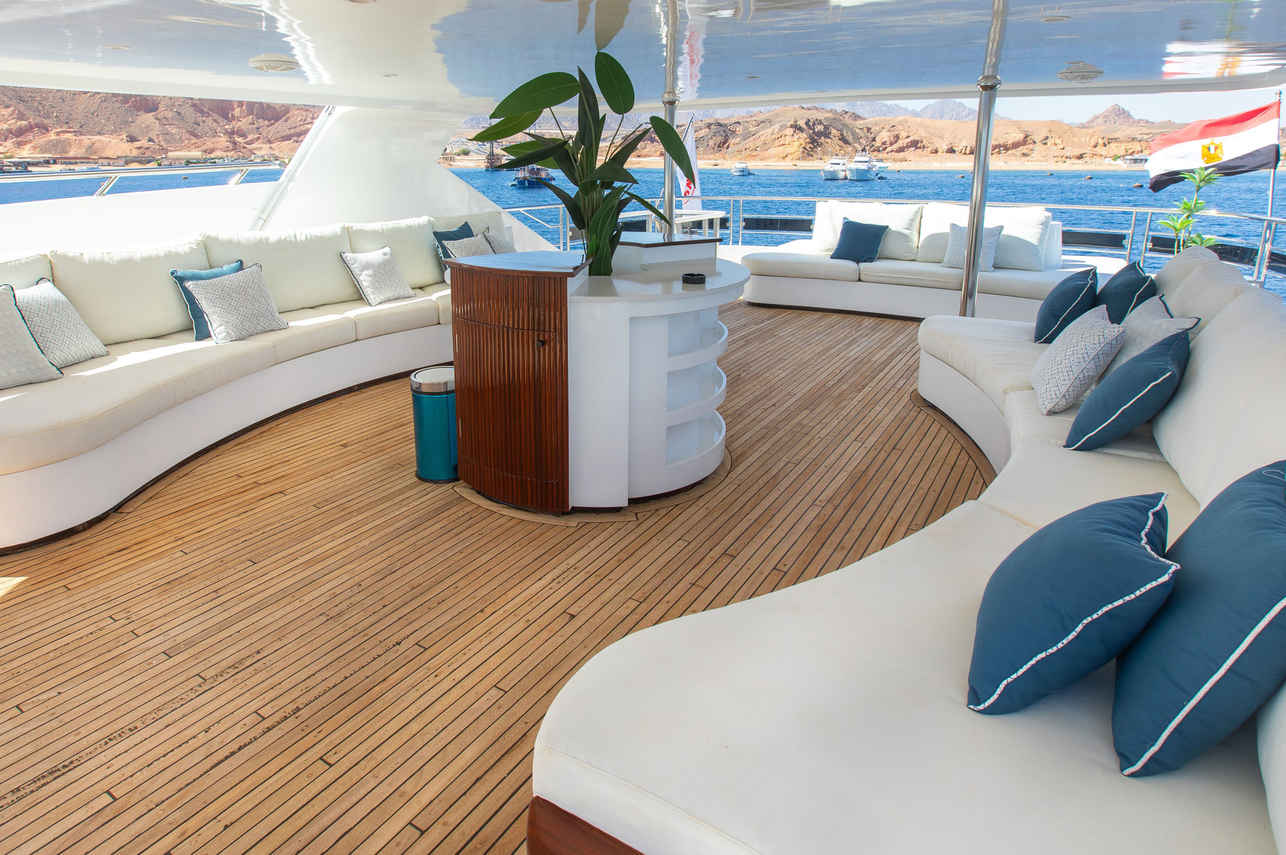Eriny Liveaboard,