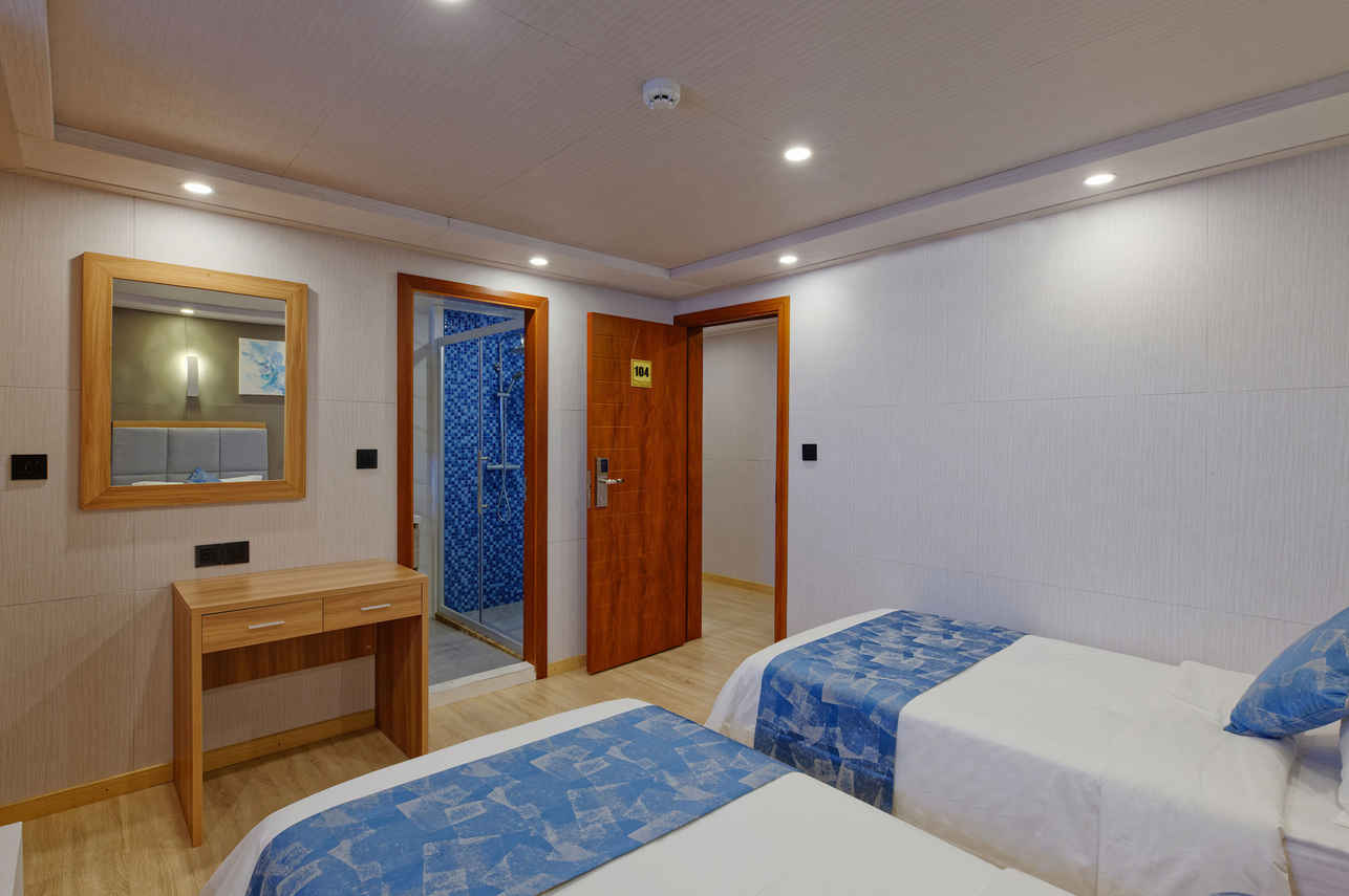 Felicity Liveaboard