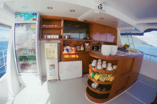 Gentle Giant Liveaboard