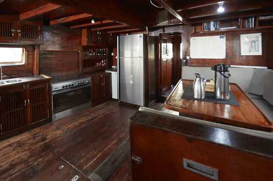 Ikan Biru Liveaboard