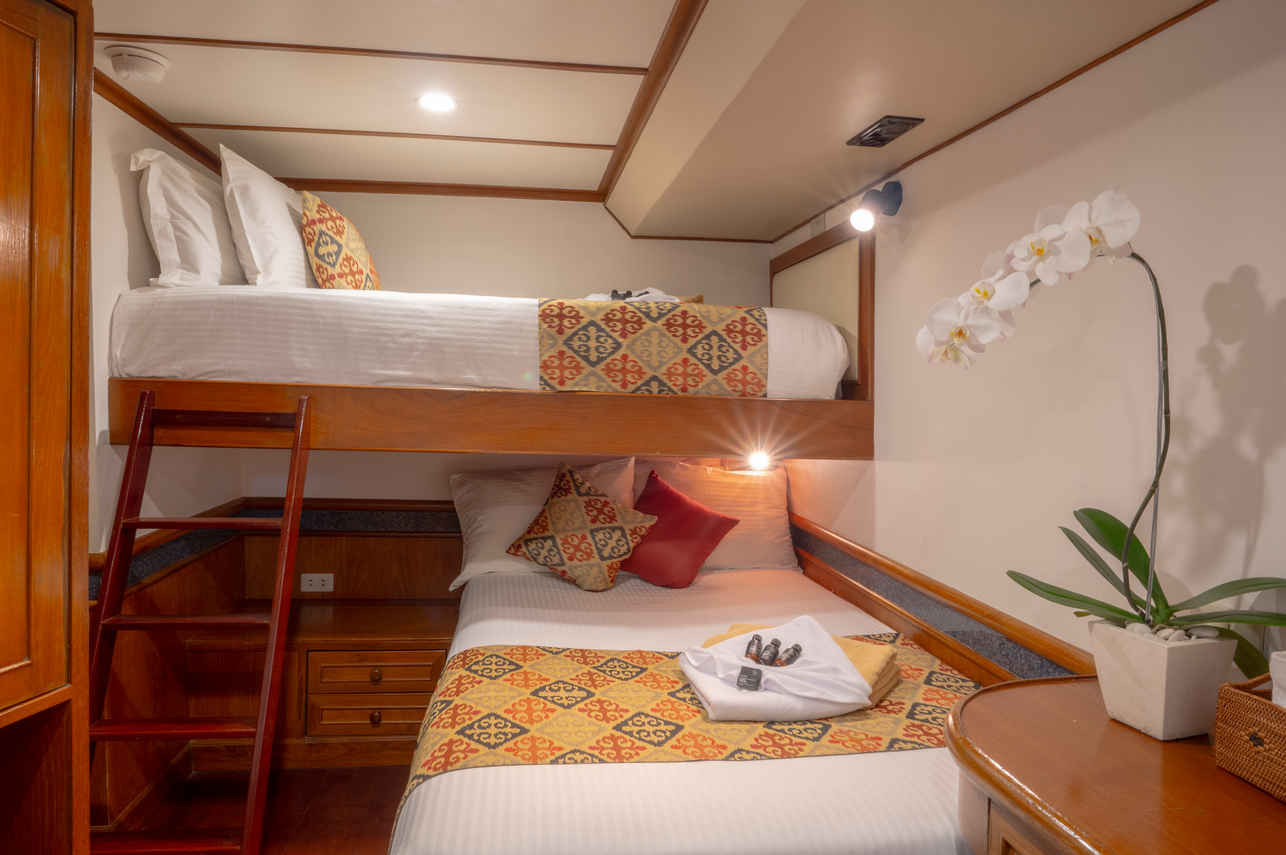 Mermaid I Liveaboard
