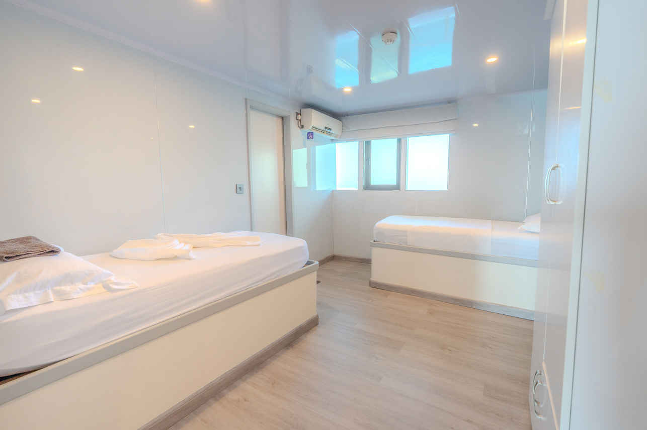 Ocean One Liveaboard