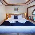 Cabin thumbnail 3