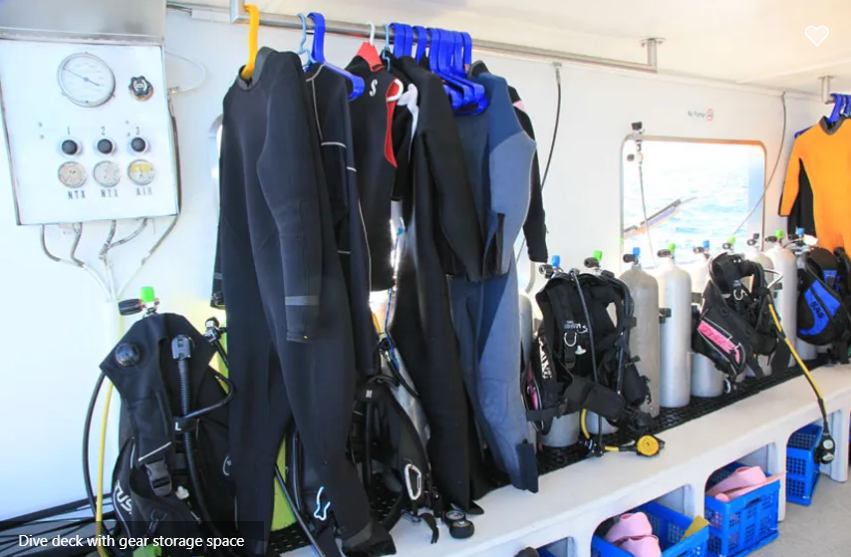 Valentina Liveaboard