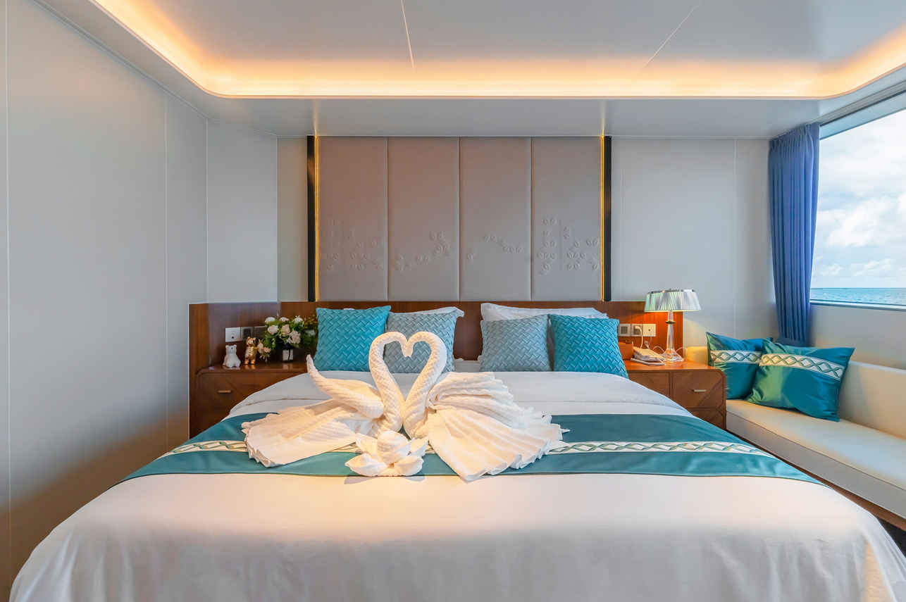 White Pearl Liveaboard