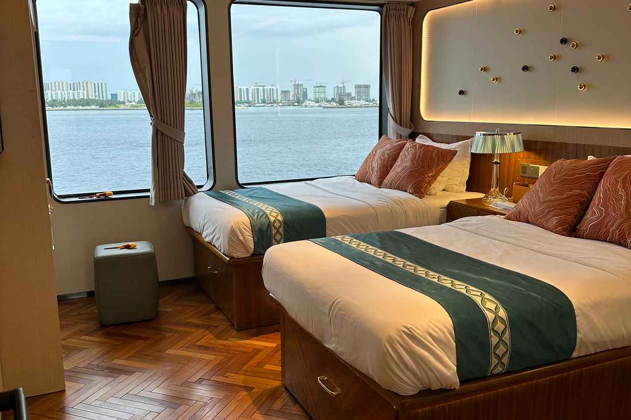 White Pearl Liveaboard