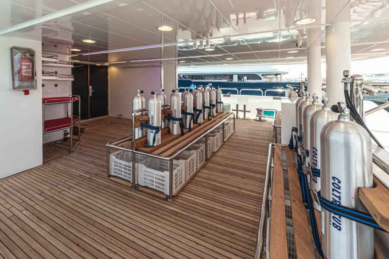 Blue Storm Liveaboard