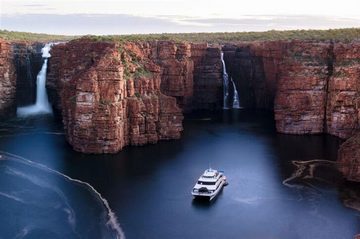 Australia Reef Prince liveaboard review small