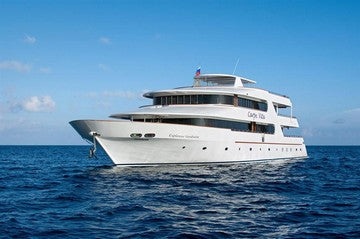 Comparison of Maldives Liveaboards Carpe Novo vs Carpe Vita vs Carpe Diem small