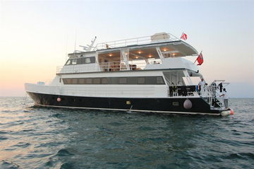 Cuba Avalon I Liveaboard Review small