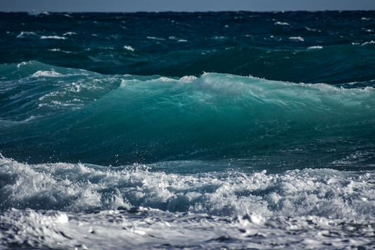 How Much Wind Is Too Much For Diving? (Safe Diving Wind Guide)