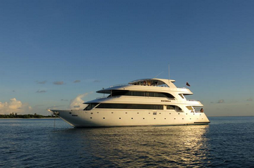 Maldives Sachika liveaboard review small