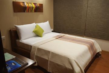 Maldives liveaboard single cabin