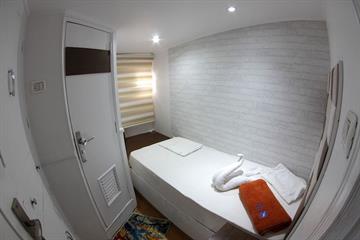 Red Sea liveaboard single cabin - Red Sea diving as a single person