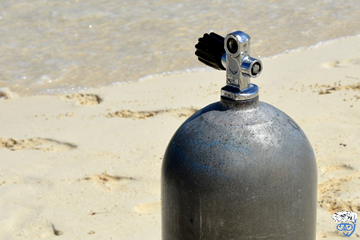 What are scuba tanks made out of