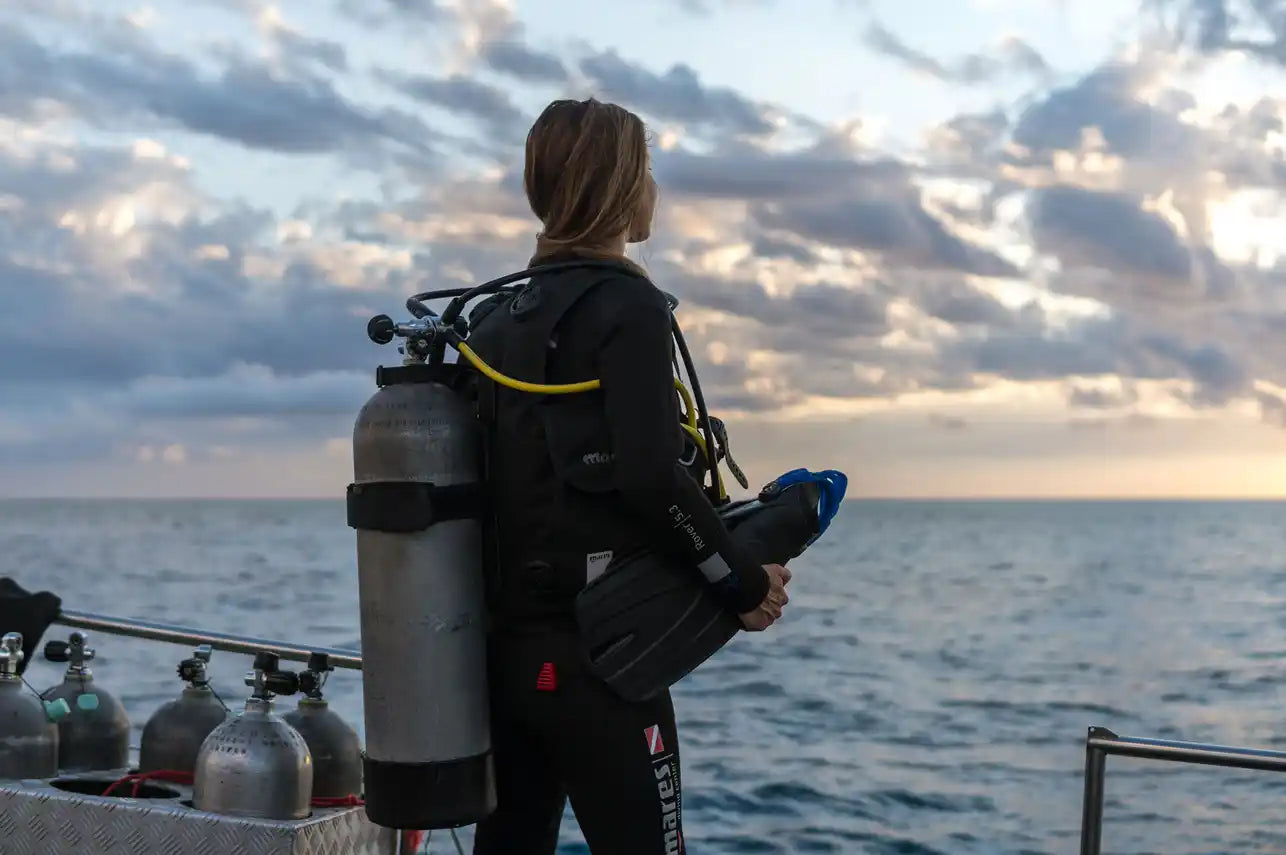 Dive Liveaboards With Scuba Diving Courses Onboard - Coral Sea Dreaming Liveaboard