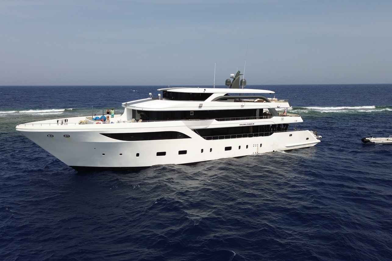 AVO Liveaboard