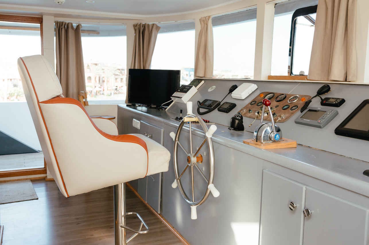 AVO Liveaboard