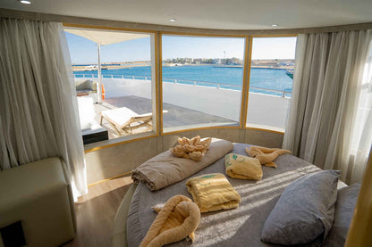 AVO Liveaboard