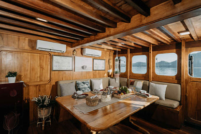 Adishree Liveaboard