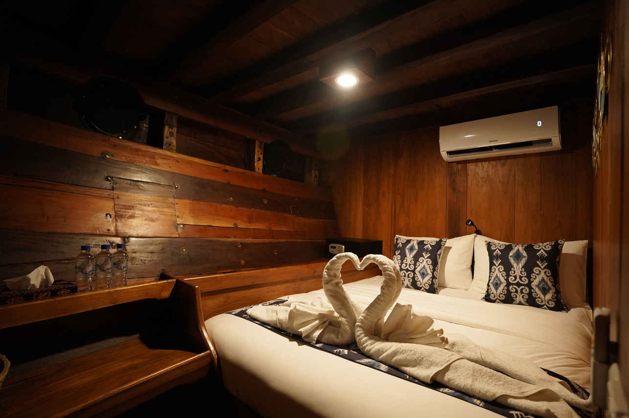 Adishree Liveaboard