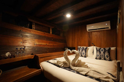 Adishree Liveaboard