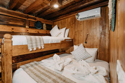 Adishree Liveaboard