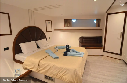 Almonda Liveaboard