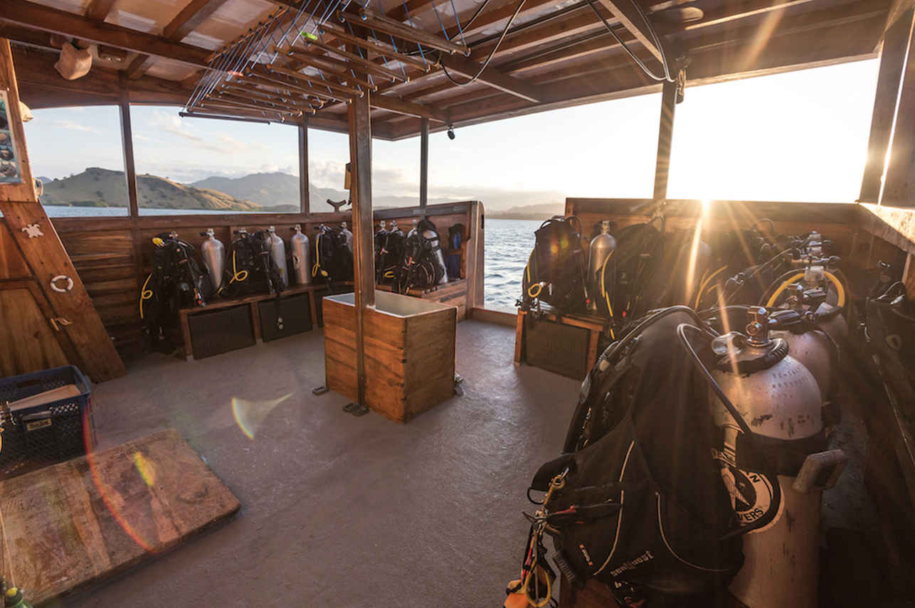 Amalia Komodo Liveaboard