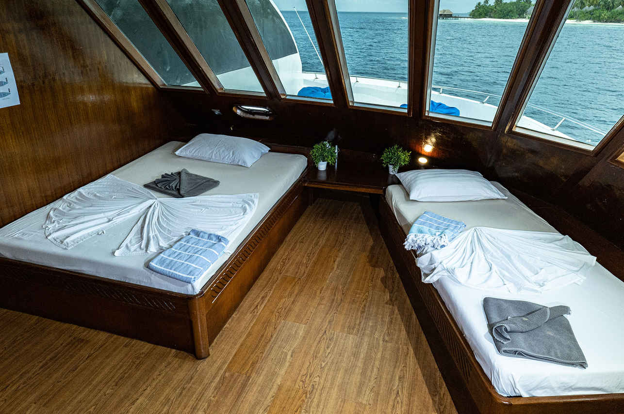 Amba Liveaboard