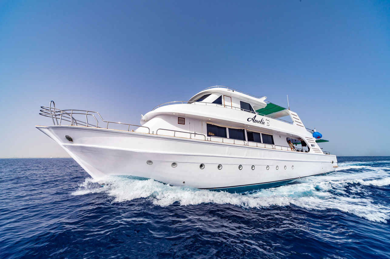 Amelie Liveaboard