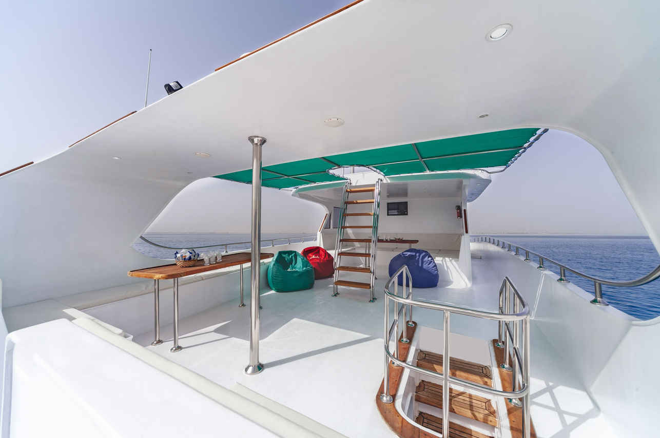 Amelie Liveaboard