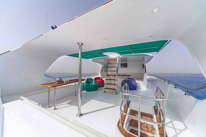 Amelie Liveaboard