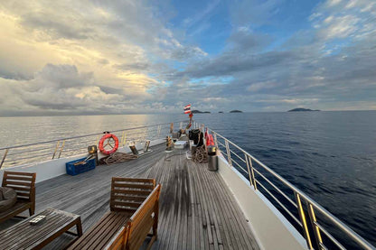 Aqua Liveaboard