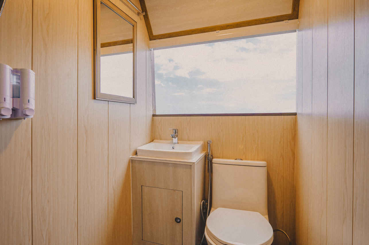 Aqua Liveaboard