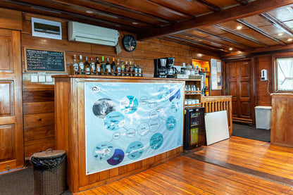 Aurora Liveaboard