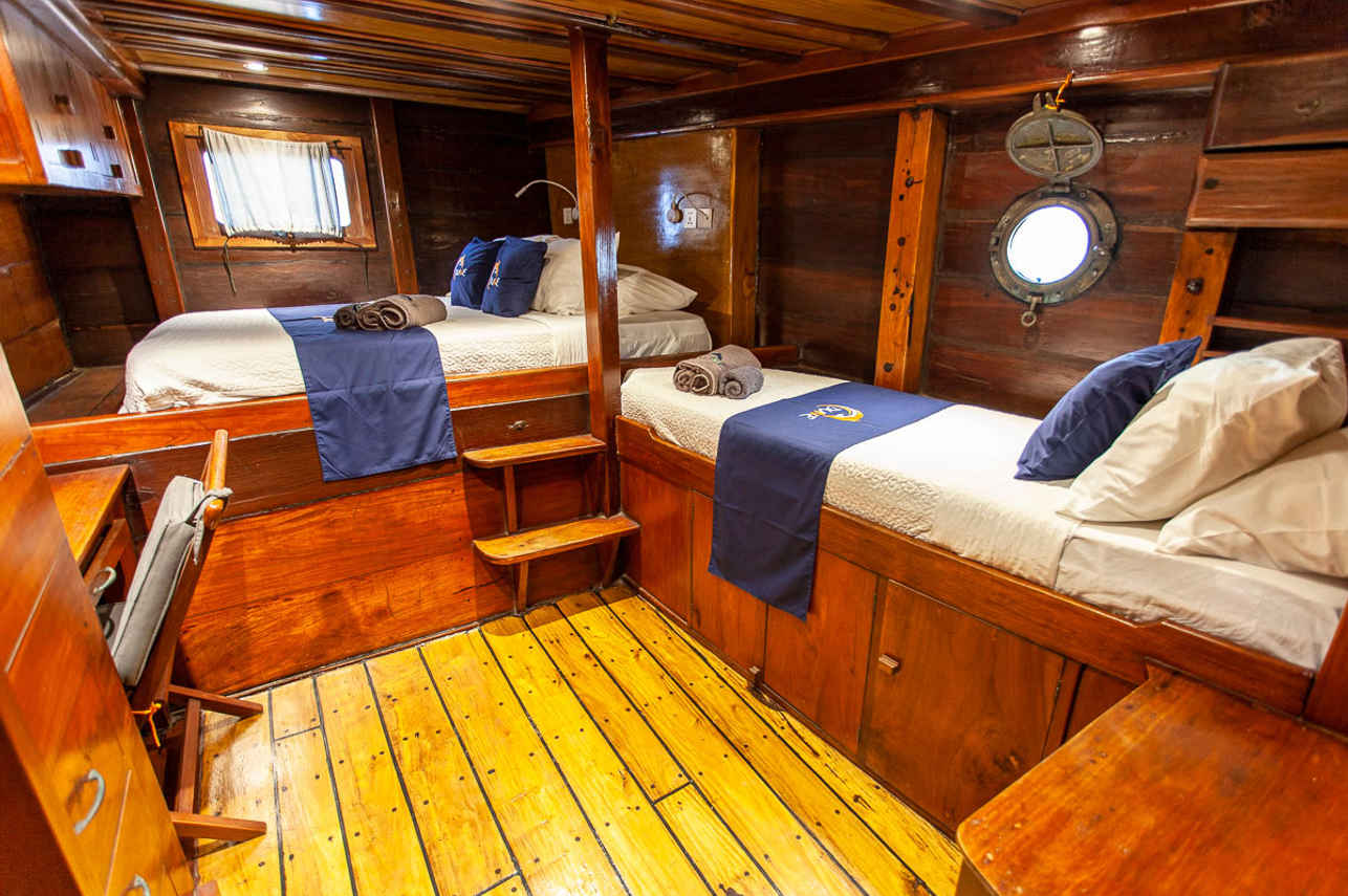 Aurora Liveaboard